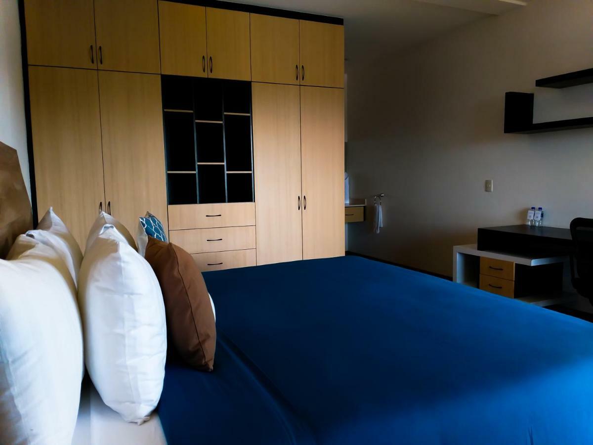 Hotel &