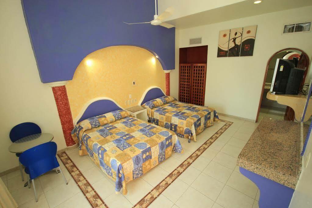 Hotel Xestal 4*