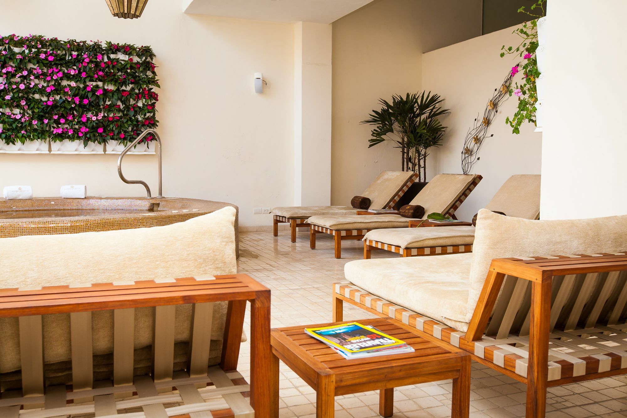 Hotel Mansion Del Conde Boutique & (adults Only) 5*