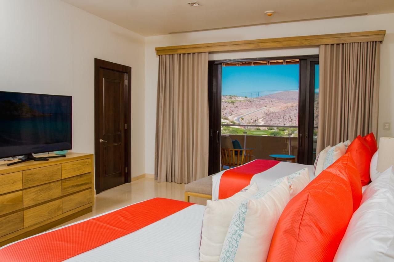 Puerta Cortes Residences 5*