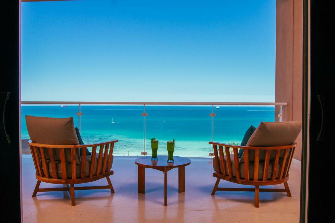 Resort Puerta Cortes Residences La Paz