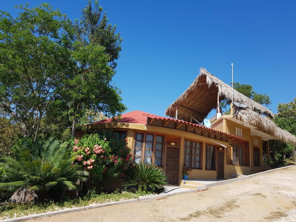 El Eden Hotel 2*
