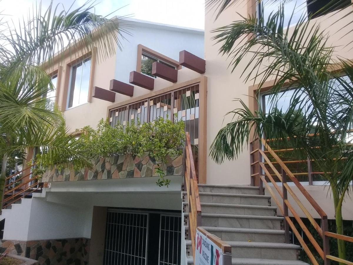 Aparthotel Palmas De Chahue