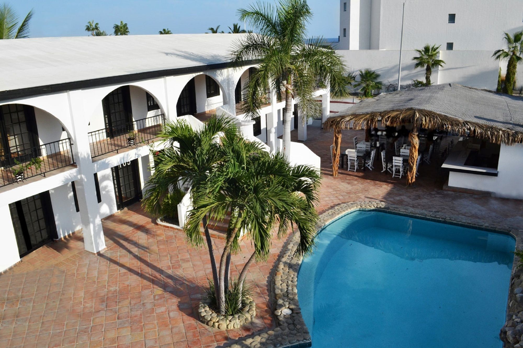 La Marina Hotel 4*