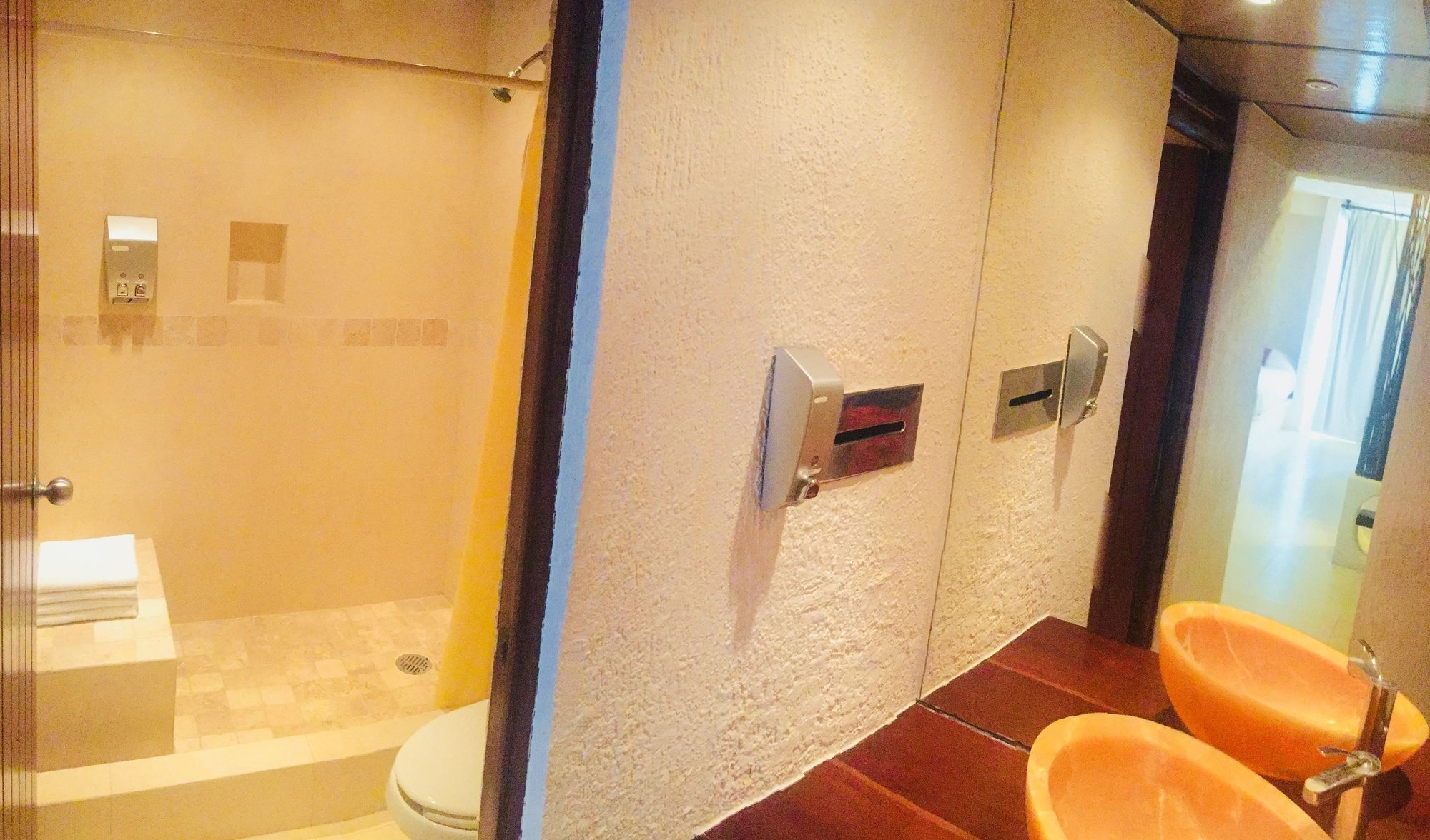 Rodero By Solymar Front In Zone Cancun