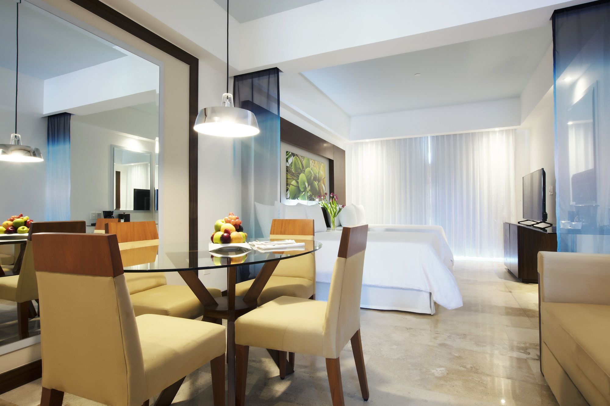 Krystal Grand Resort 5*