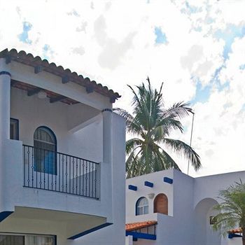 Isla Dorado Hotel