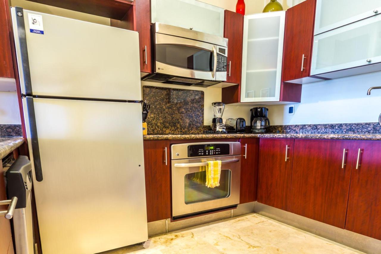 Apartment El Faro Oceanfront Apartments By Bvr