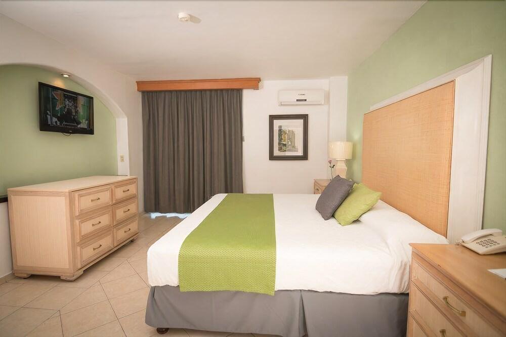 De Casa Blanca Hotel 4*