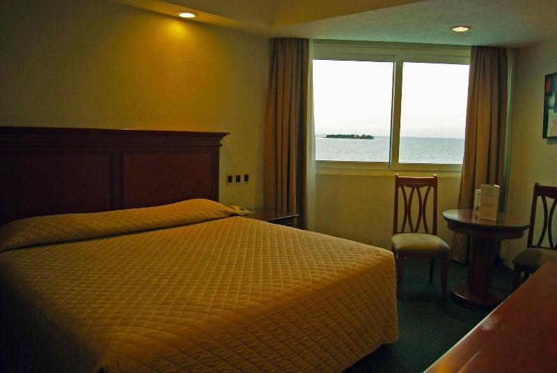 Hotel Lois