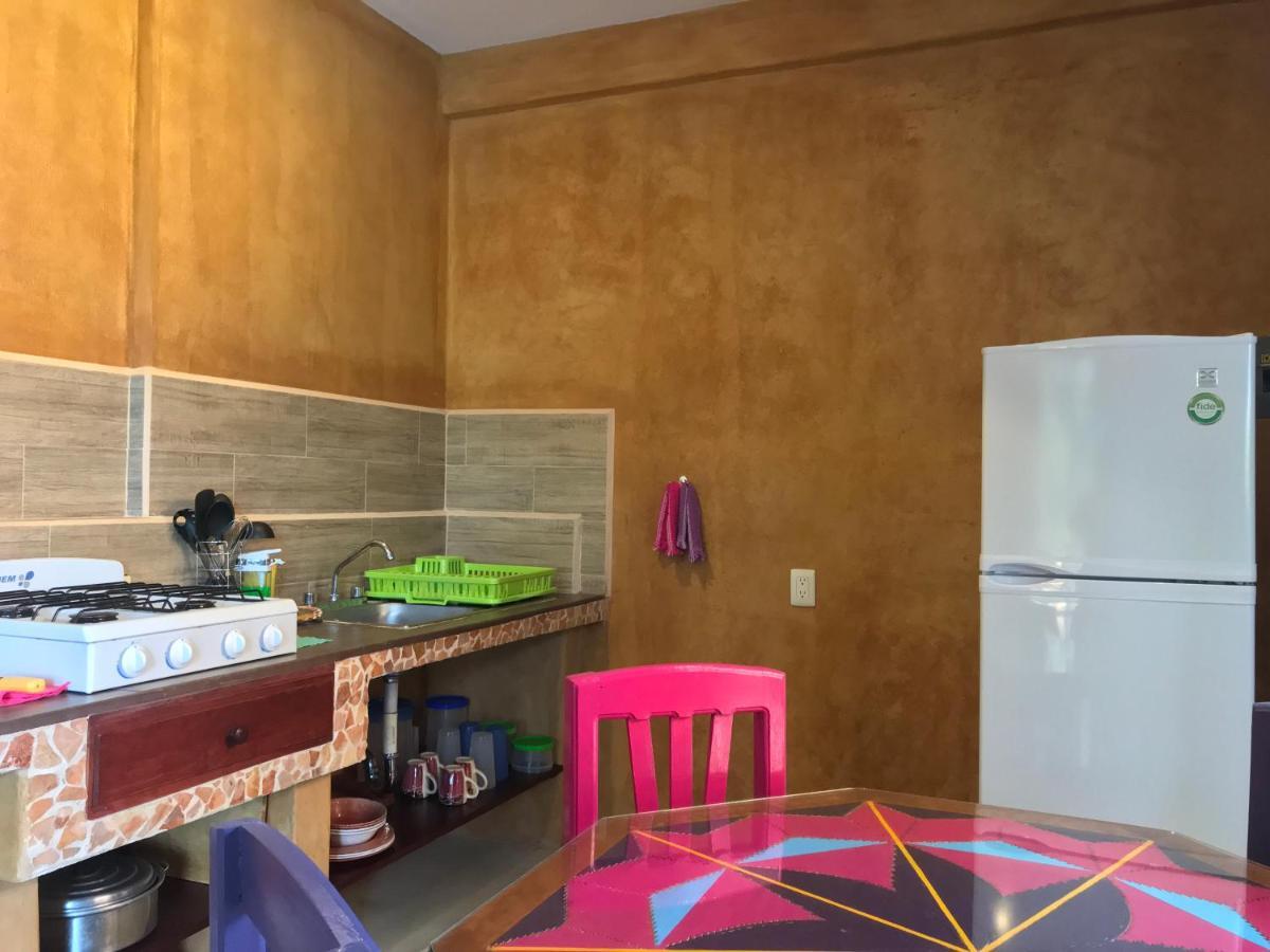Nhis Be Suites Aparthotel Puerto Escondido (Oaxaca)