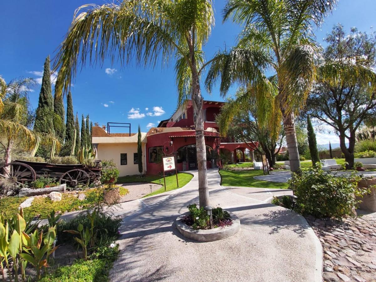 Rancho Labradores Country house