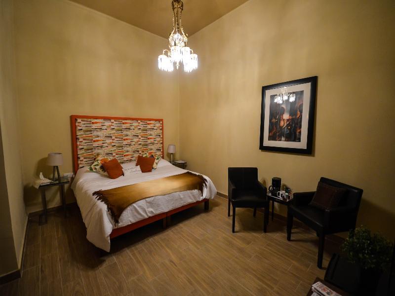 Boutique Casa Del Jardin Hotel 4*