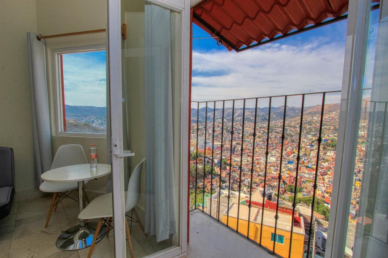 La Vista Hotel