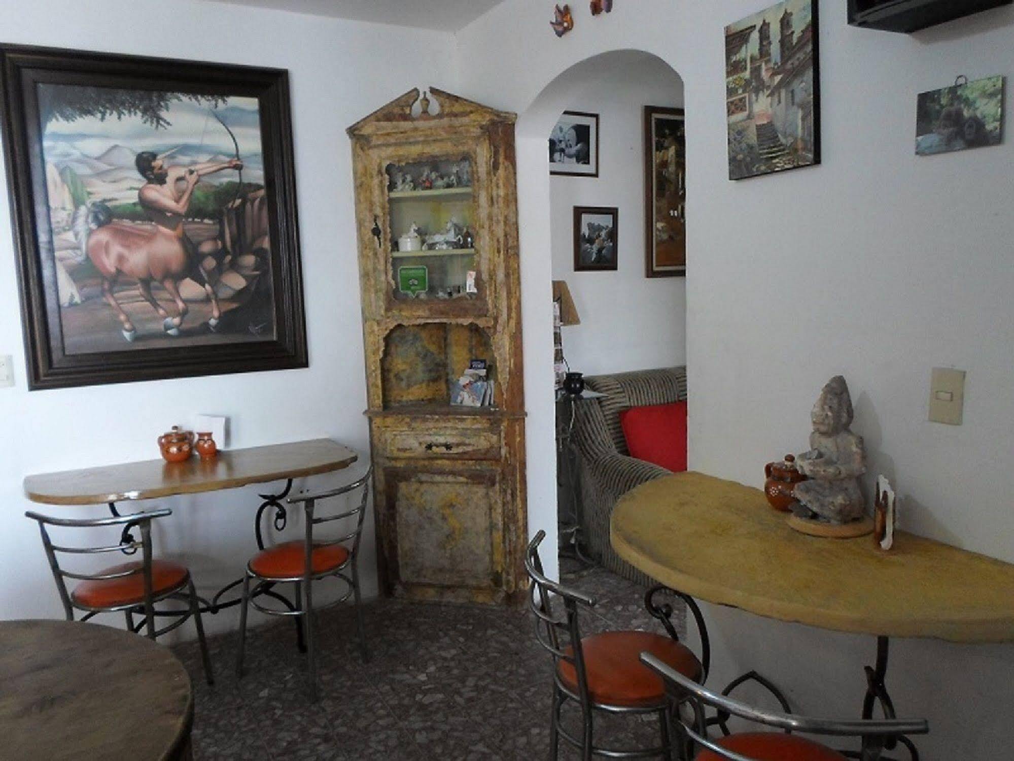 Antigua Casa Hogar Hotel Taxco de Alarcon