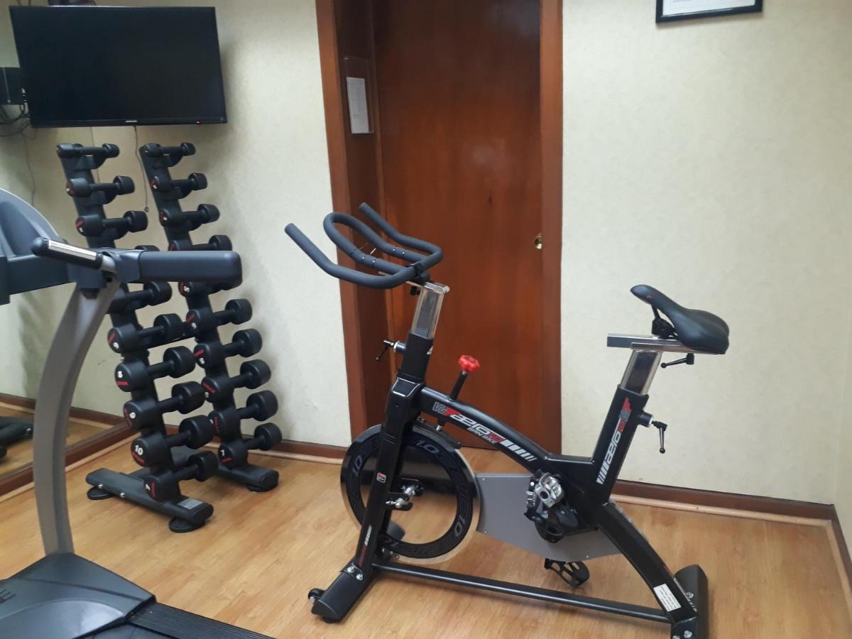 Country Plaza 4*
