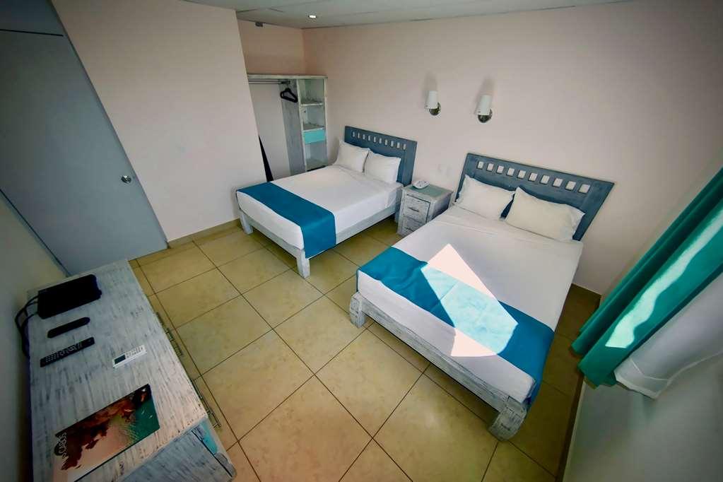 Santa Maria Del Cabo Hotel 4*