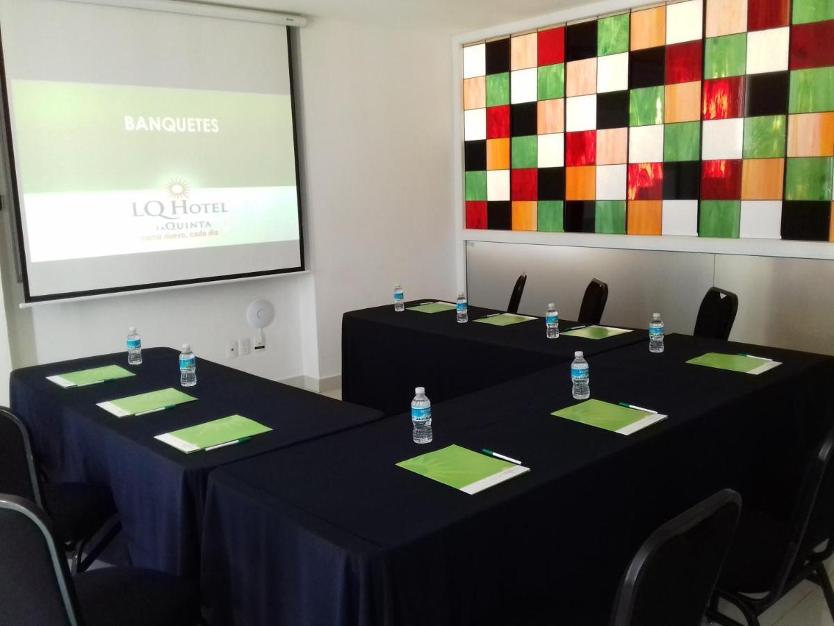 La Quinta By Wyndham Palmas Angelopolis Hotel 4*