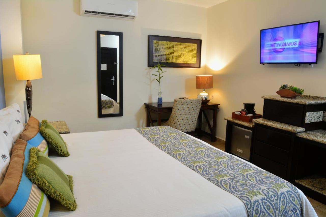 Hotel Hblue La Paz