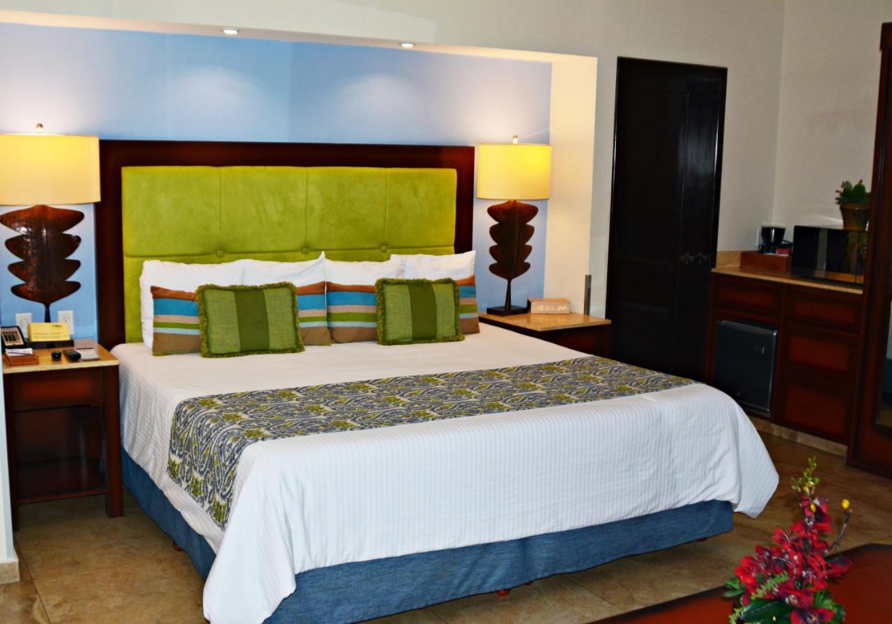 Hotel Hblue 3* La Paz