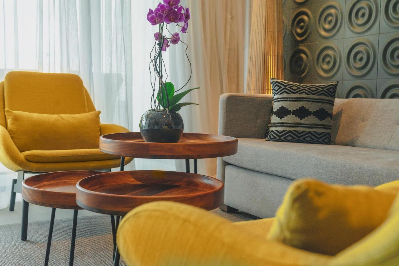 The Fives Oceanfront Hotel