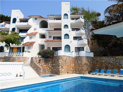 Coral Huatulco Hotel 4*