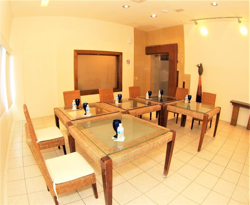 Hotel Camino Real 5*
