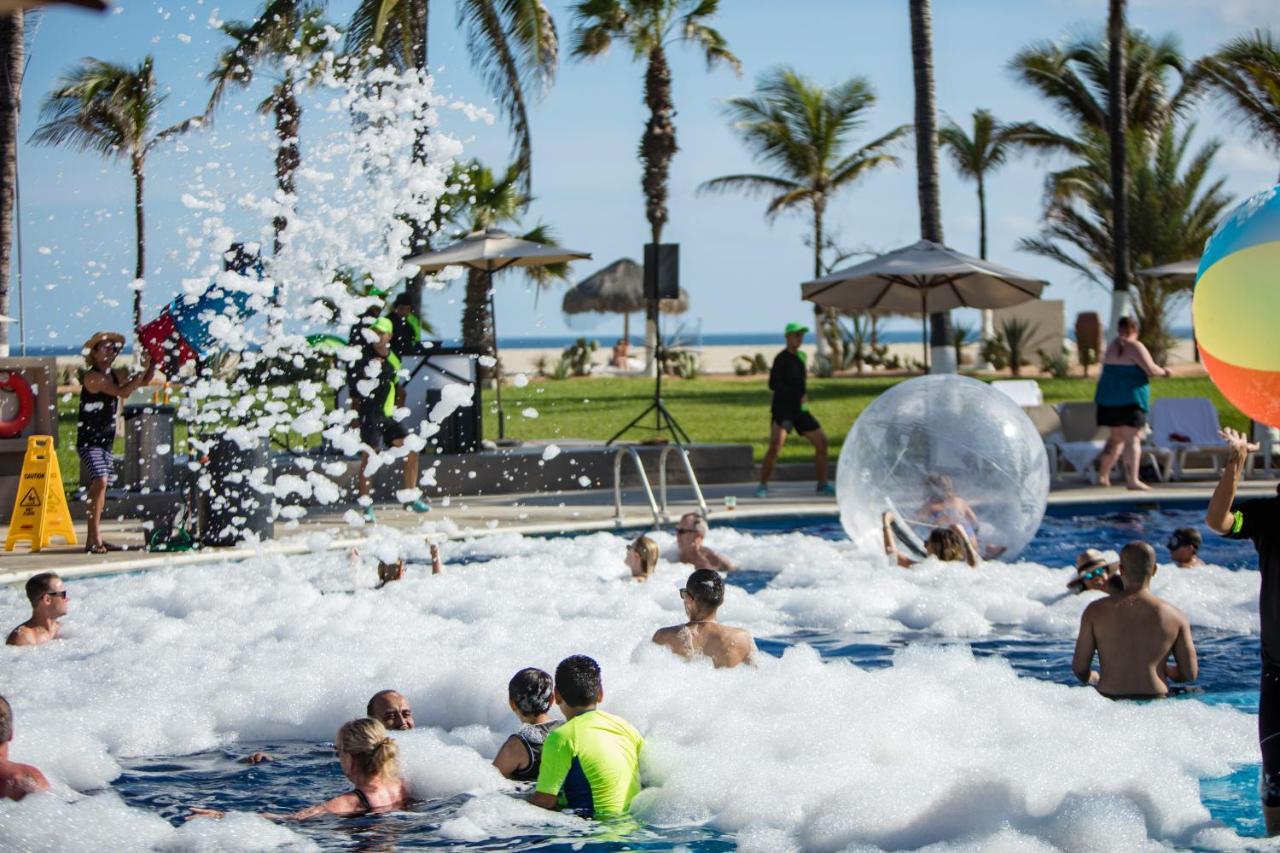 Resort Cabos 4*