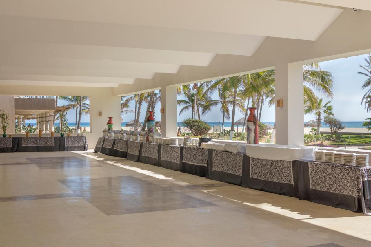 Cabos Resort 4*