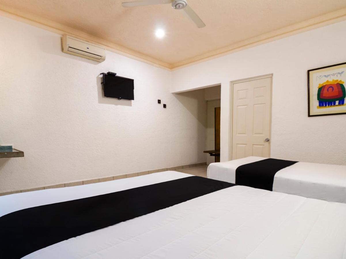 Parotas Hotel