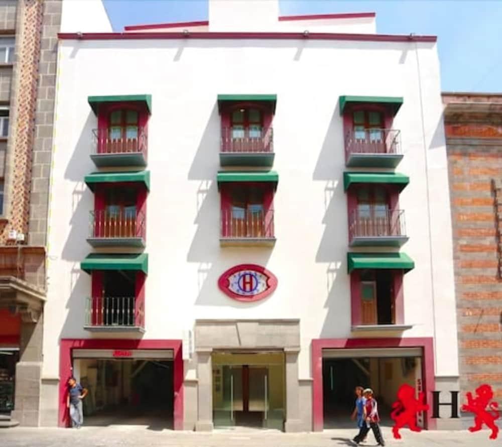 Hotel Hotel Leones