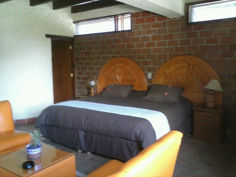 Hotel En La Montana 4*