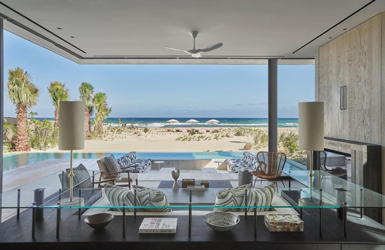 Resort Four Seasons Cabos 5*