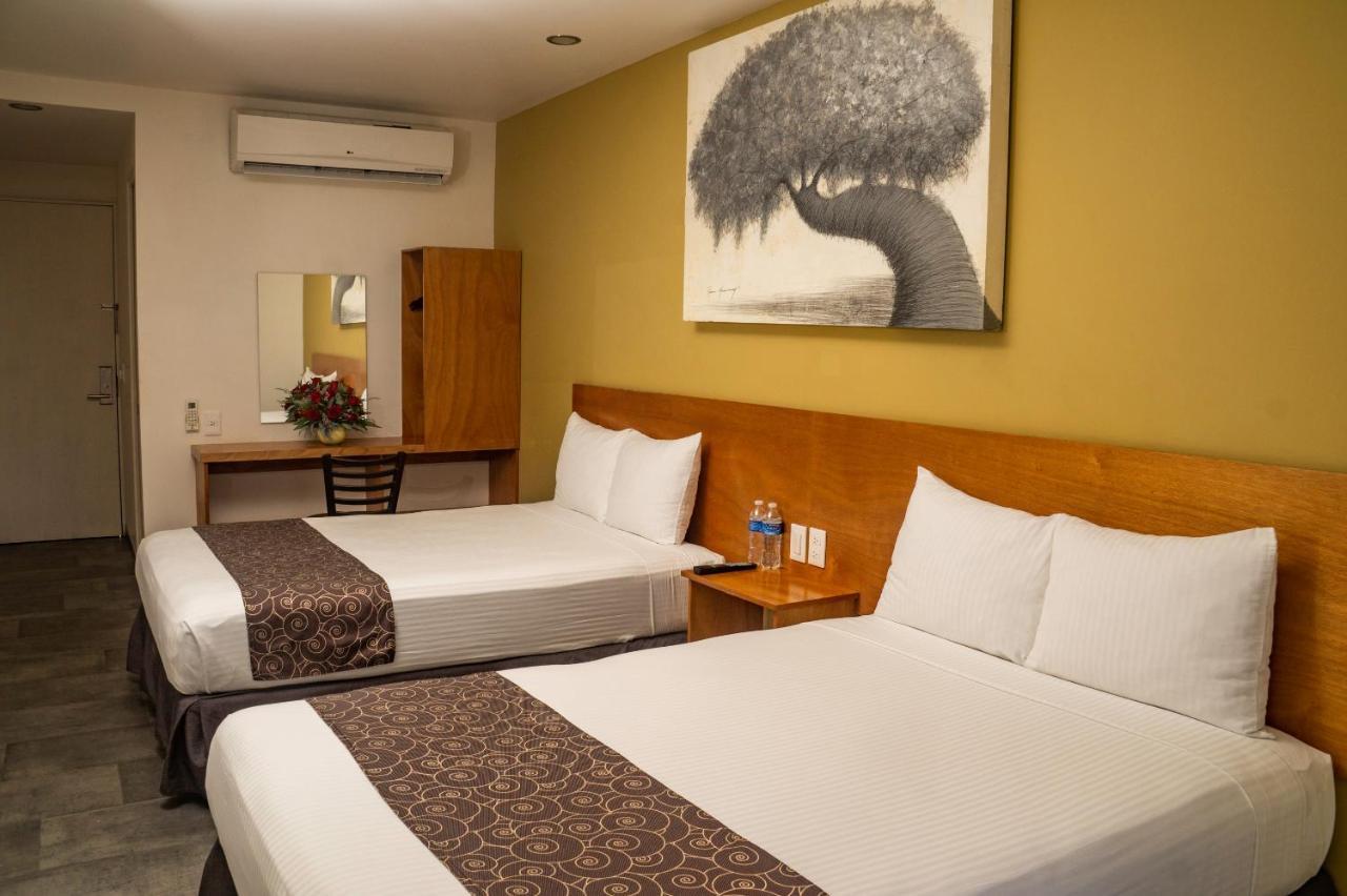 Hotel Am Y Plaza