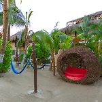 Holbox Dream Beachfront Hotel