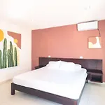 Hotel & Beach Club Ojo De Agua