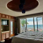 Stunning Ocean Views, Villa Ecuador, Centrally Located