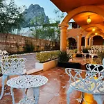 Hotel Hacienda Real