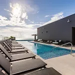 Luxury 1Bedroom/Amazing Ocean View/Prime Location