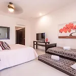 13Bdr Villa Bellamar Akumal - Private Chef - Beachfront - Weddings-Business Retreats-Golf-Family
