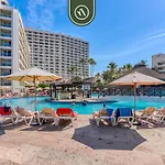 Oceanview 1 Bedroom Condo 3 Min Away To The Beach