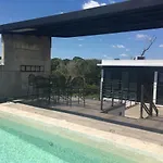 Vacation Full House With Private Pool, 3 Bedroom