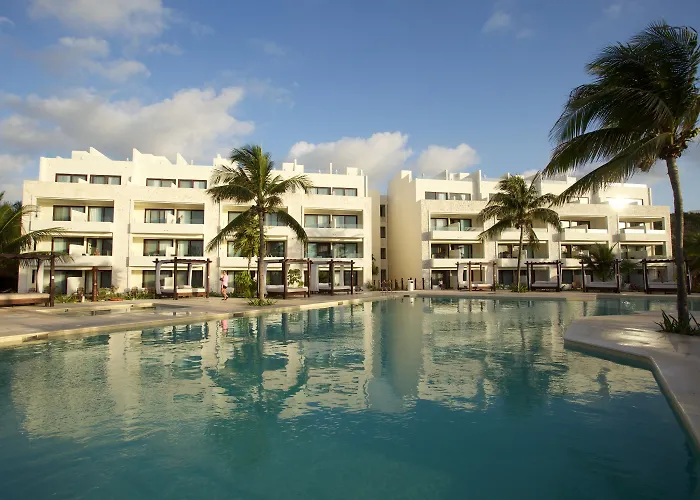 Akumal Bay Beach & Wellness Resort