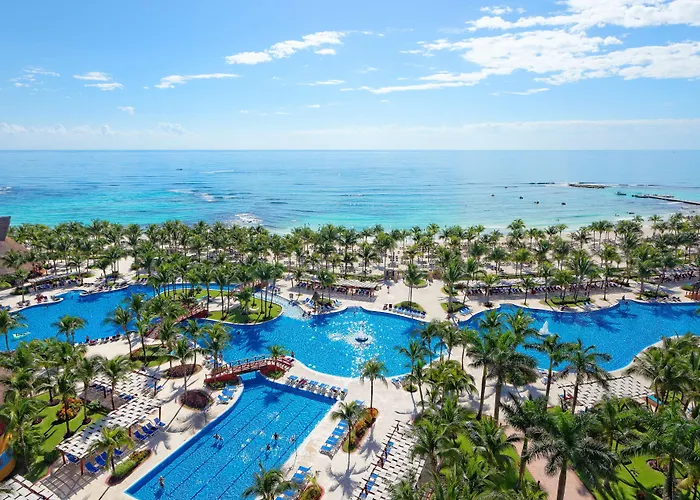 Barcelo Maya Tropical