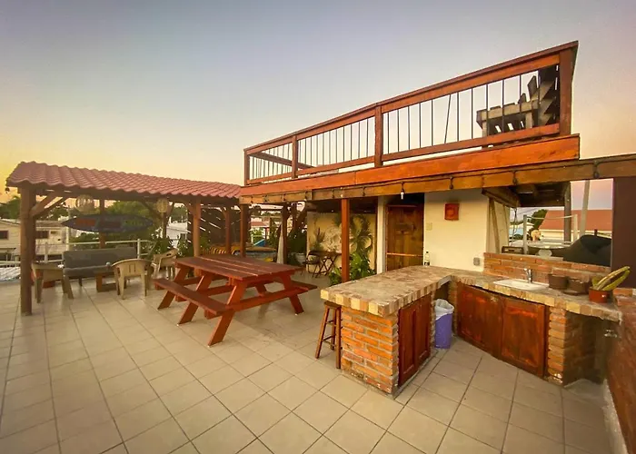 Wandering Monkey Guesthouse