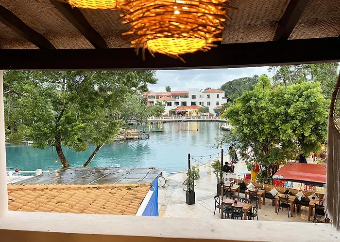 Boho Breeze Escape, Locationtop,Bohemian,Dolphinariumview,Fastwifi
