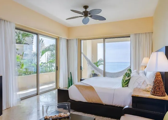 Garza Blanca Resort
