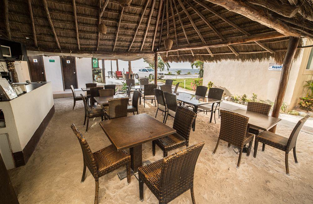 Hotel Arenas Mahahual