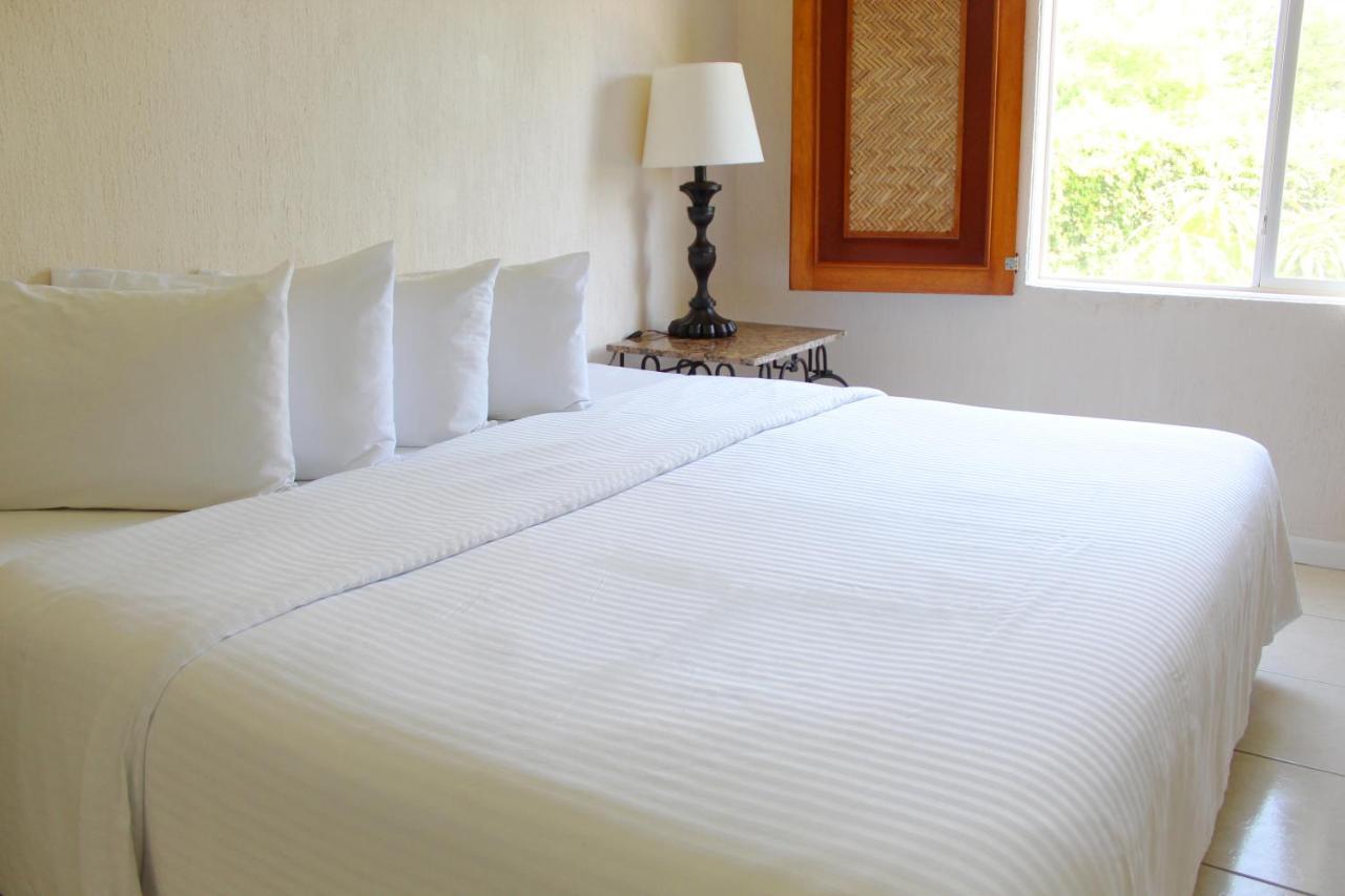 Hotel Palomas Vallarta
