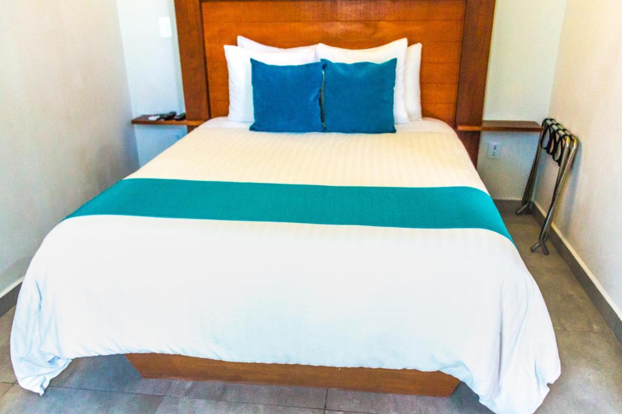 Aquastar & Hotel Mahahual